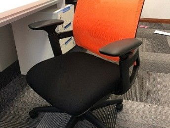 四川辦公椅廠家直銷(xiāo) 成都辦公用品銷(xiāo)售的專(zhuān)業(yè)選擇與優(yōu)勢(shì)解析